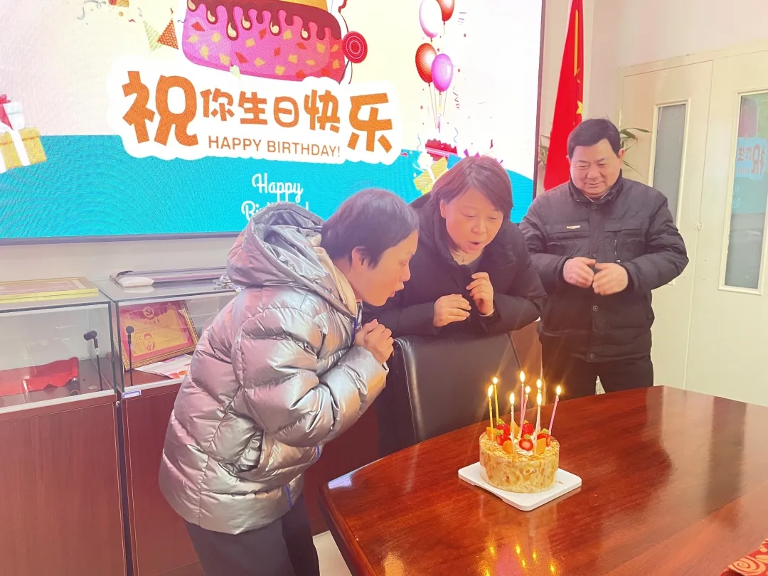 ab11abe464494b9468d2ca2d463814ce-sz_5832996.webp.jpg ab11abe464494b9468d2ca2d463814ce-sz_5832996.webp.jpg